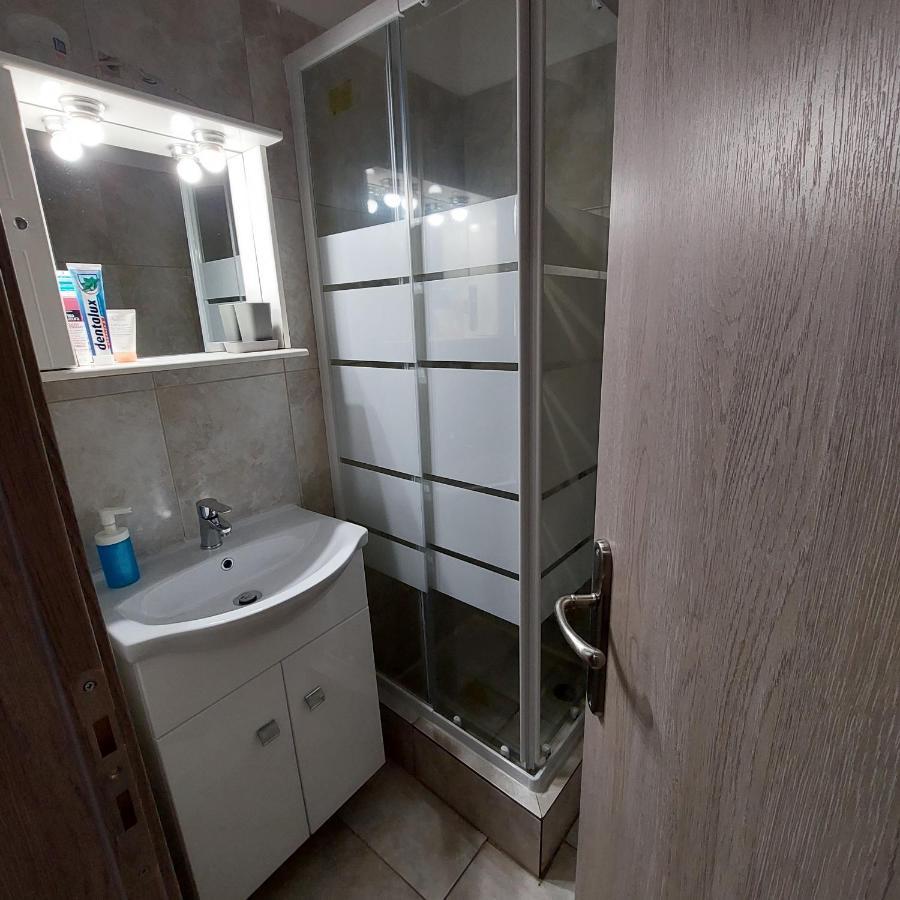 Yolanda Studios Piraeus Bagian luar foto
